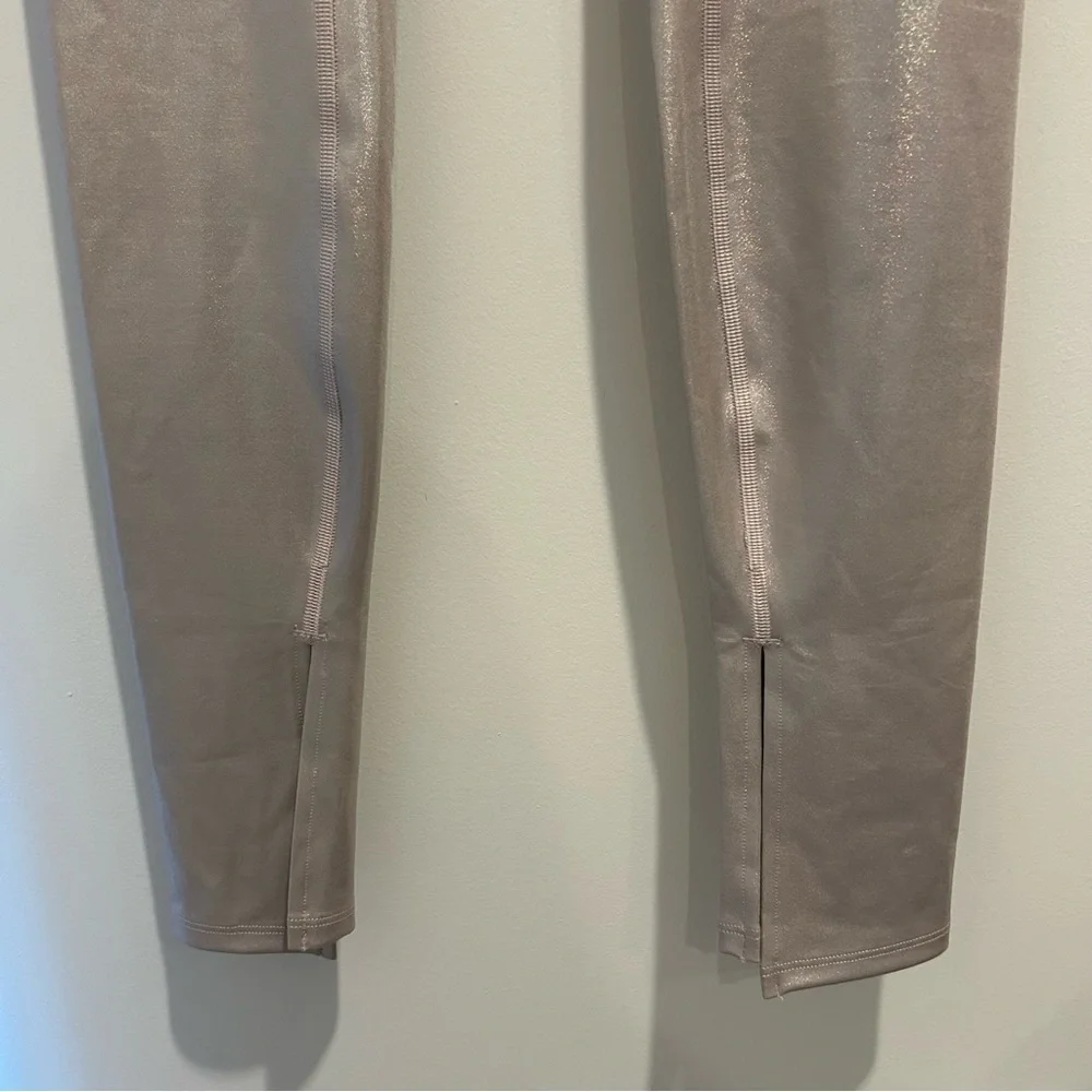 NWT RARE Alo Yoga Foil Airlift High-Waist Elongated Legging Pink Blossom Foil